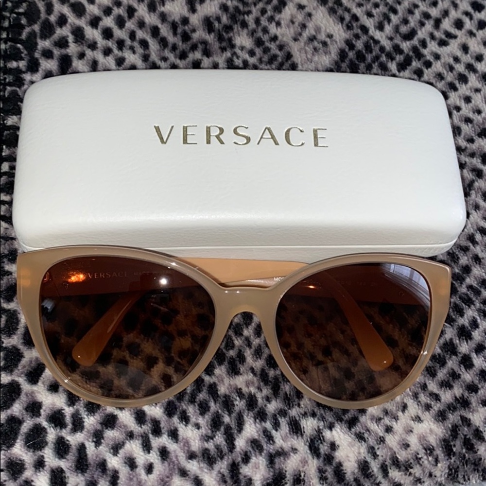 Never Worn- Versace Sunglasses